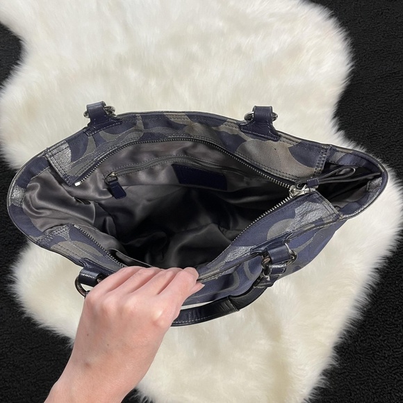 Coach Tote Bag Womens Large Blue Silver Signature F19675 Optic Art Purse Handbag - Picture 11 of 16